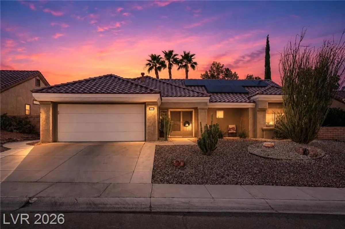 Property Slideshow image 1 of 56 | 2817 lotus hill dr, Las Vegas, NV, 89134