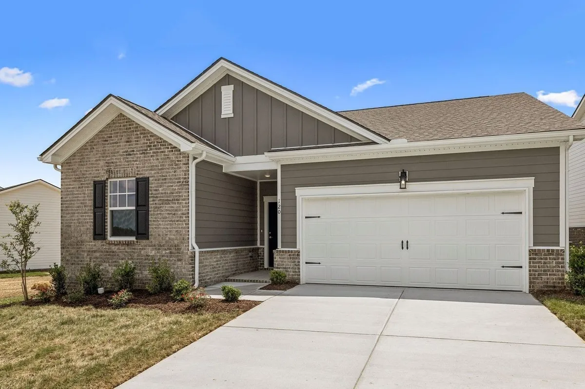 Property Slideshow image 1 of 41 | 120 holly rdg, Antioch, TN, 37013