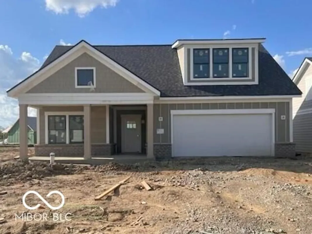 Property Slideshow image 1 of 26 | 5918 maple glen dr, Noblesville, IN, 46062