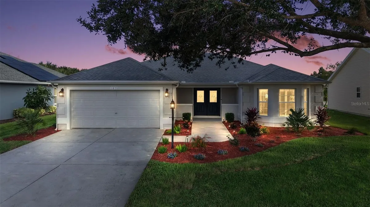Property Slideshow image 1 of 37 | 1675 abernethy pl, The Villages, FL, 32162