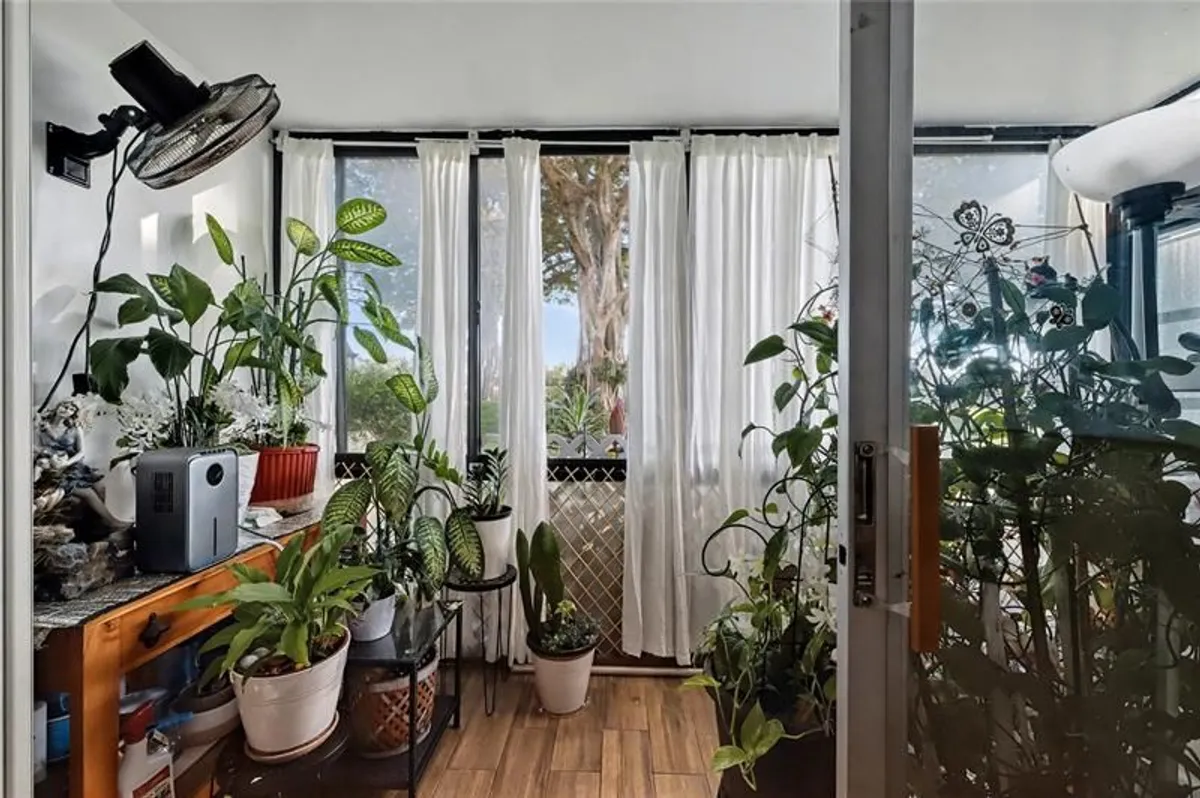 Property Slideshow image 1 of 55 | 9520 s hollybrook lake dr 103, Pembroke Pines, FL, 33025