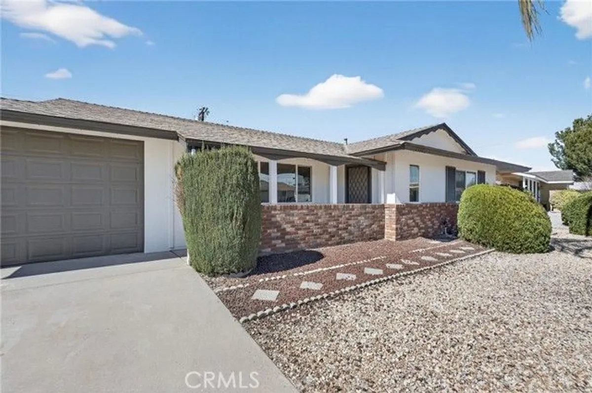 Property Slideshow image 1 of 44 | 28885 hope dr, Menifee, CA, 92586