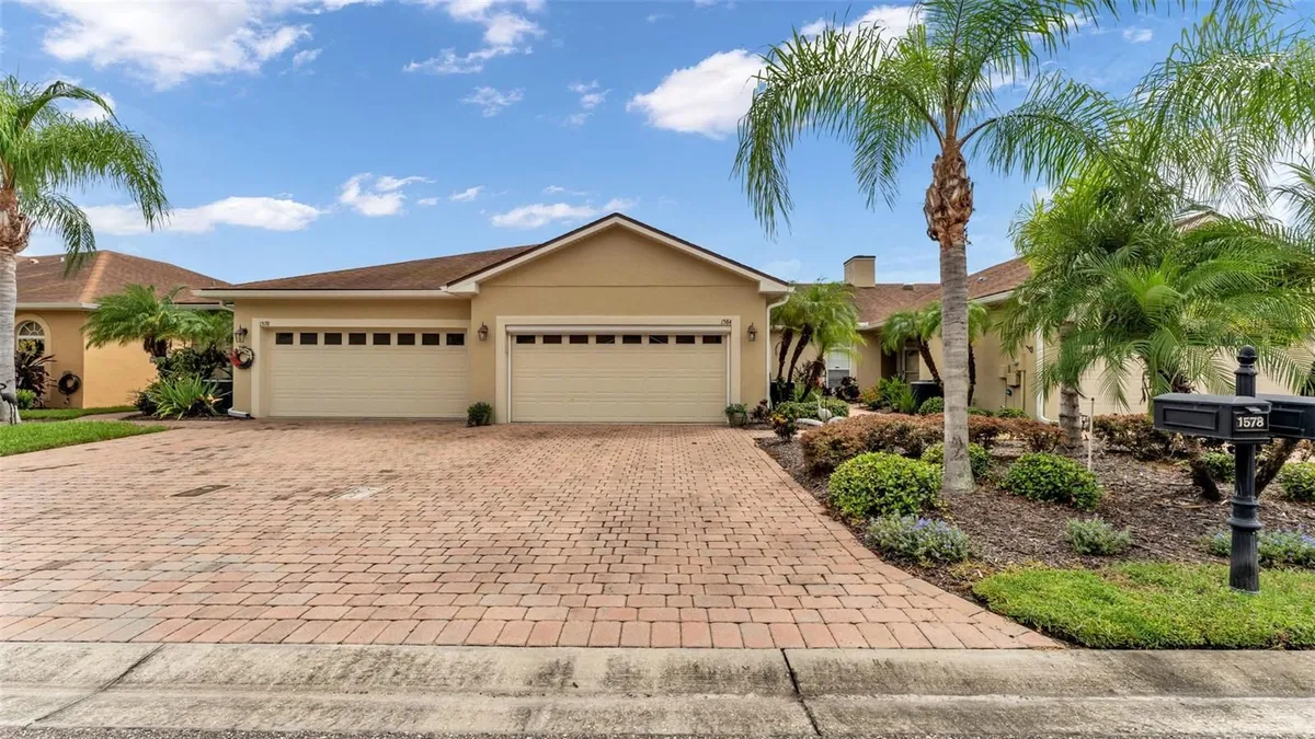 Property Slideshow image 1 of 34 | 1584 vienna square dr, Winter Haven, FL, 33884