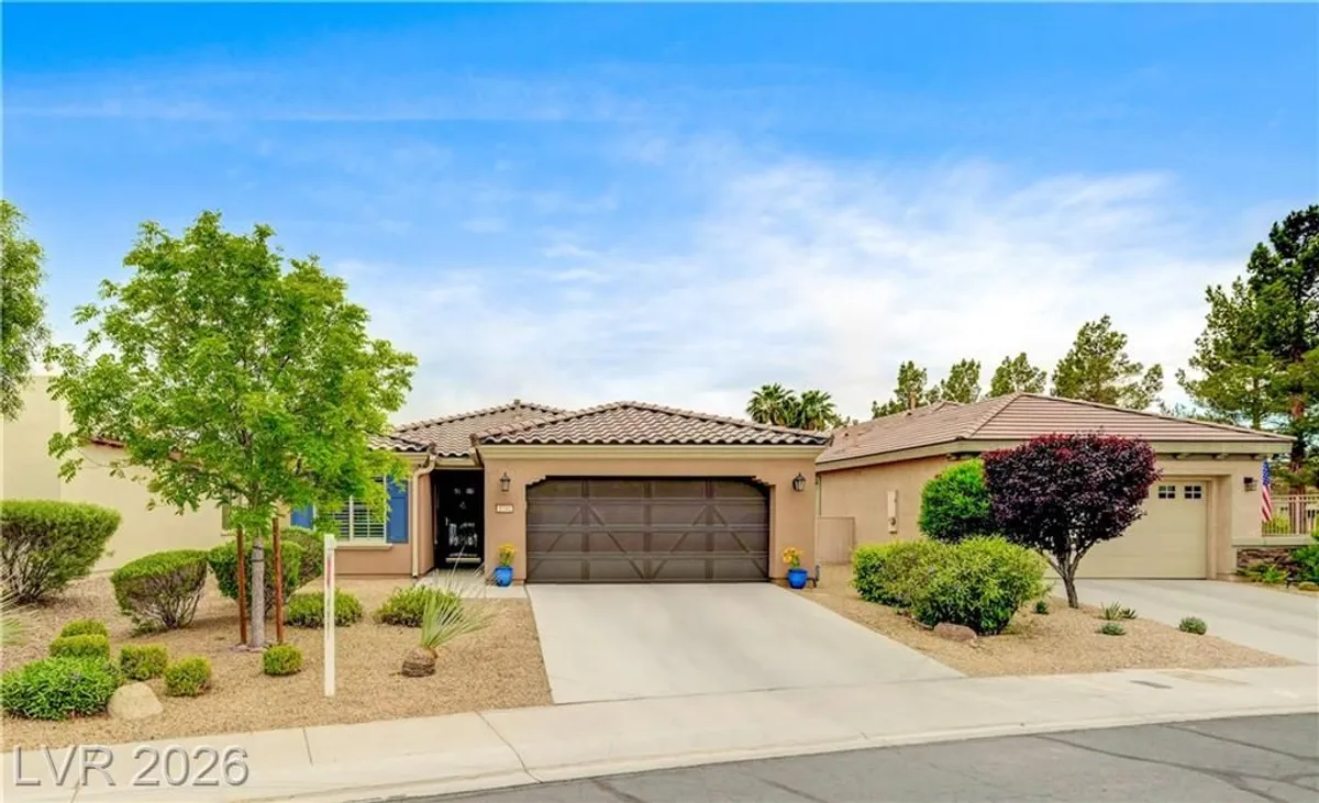 Property Slideshow image 1 of 67 | 3741 garnet heights ave, North Las Vegas, NV, 89081