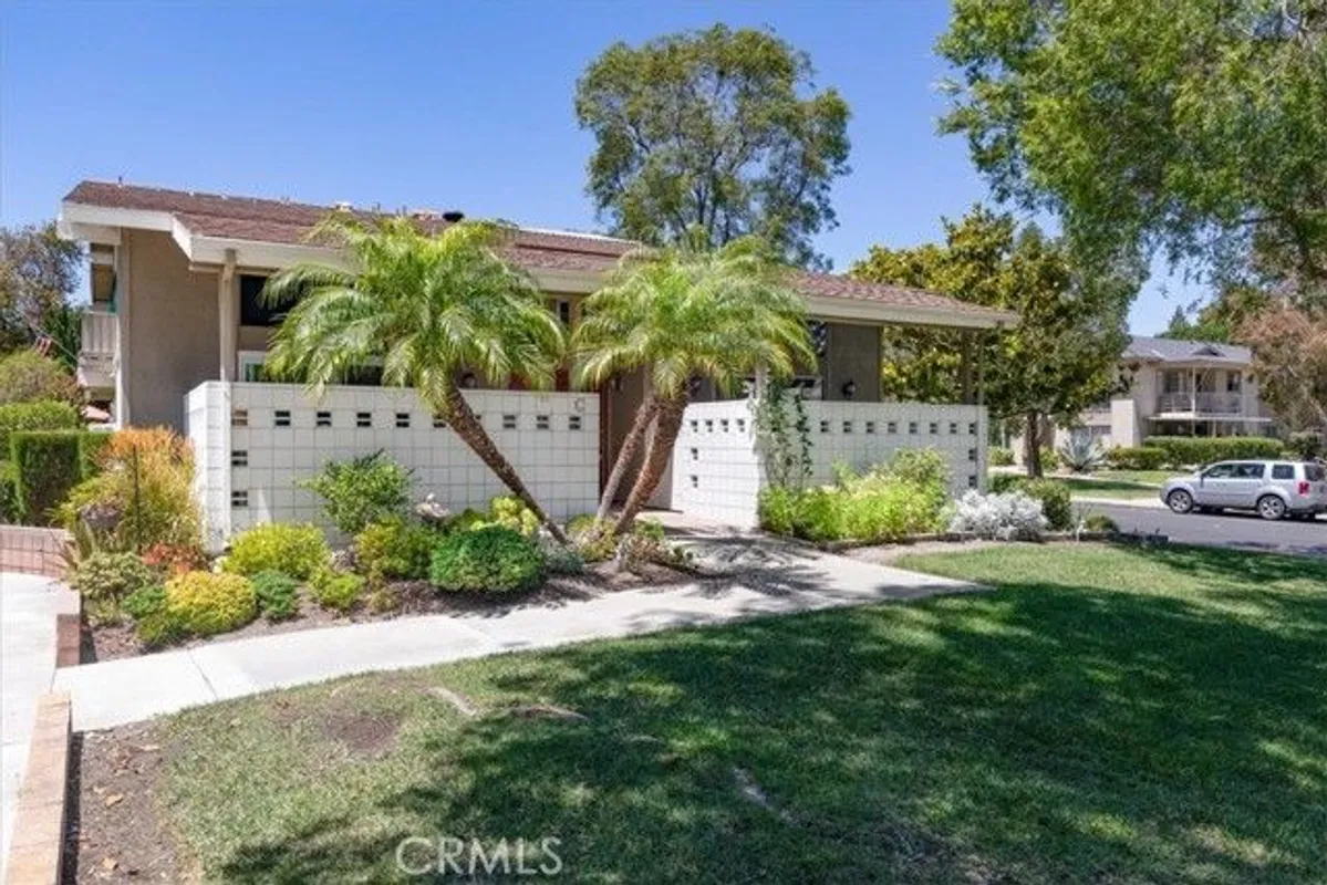 Property Slideshow image 1 of 51 | 356 avenida castilla b, Laguna Woods, CA, 92637