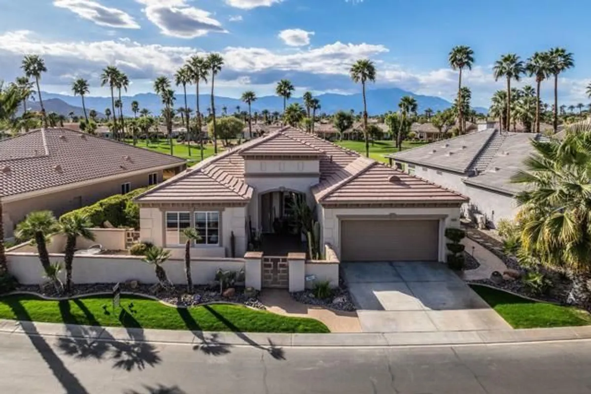 Property Slideshow image 1 of 49 | 43319 n heritage palms dr, Indio, CA, 92201