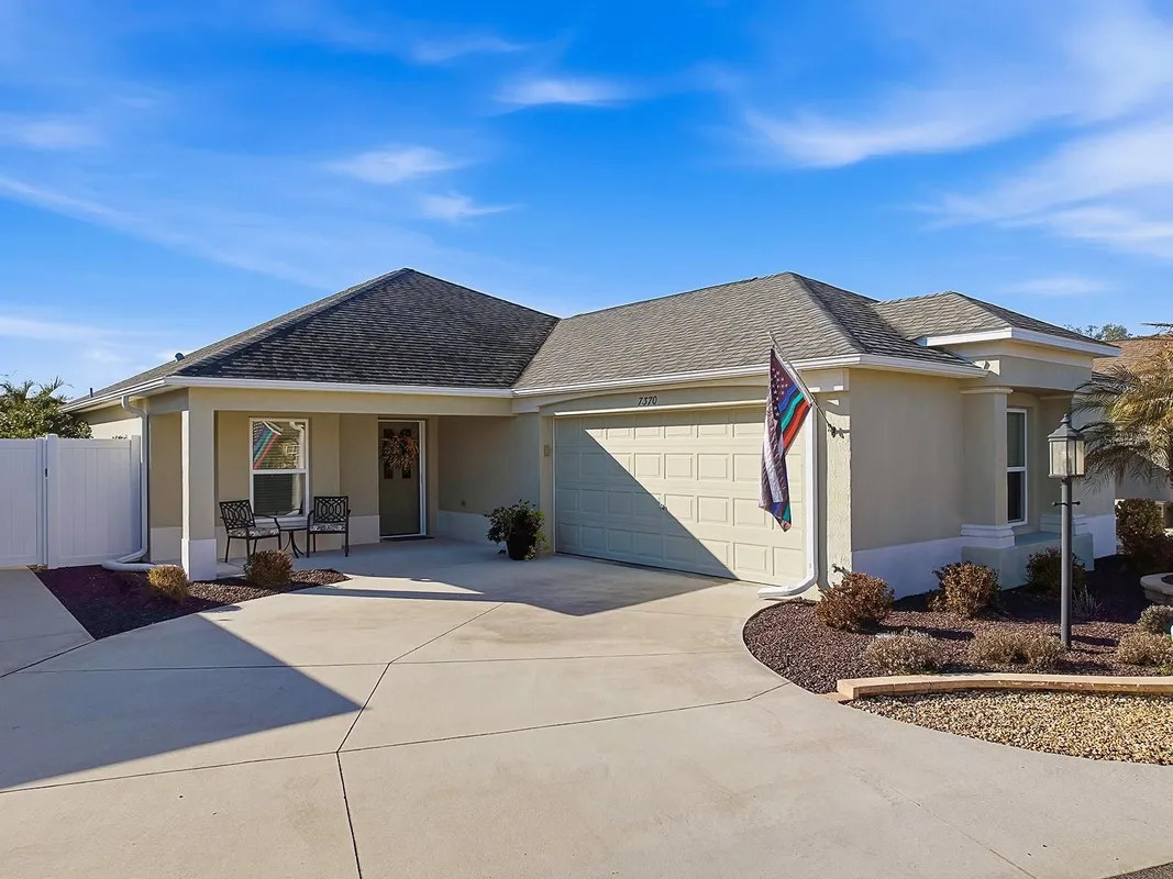 Property Slideshow image 1 of 42 | 7370 se 167th zina ln, The Villages, FL, 32162