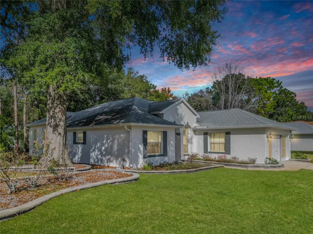 Property Slideshow image 1 of 67 | 6899 sw 111th loop, Ocala, FL, 34476
