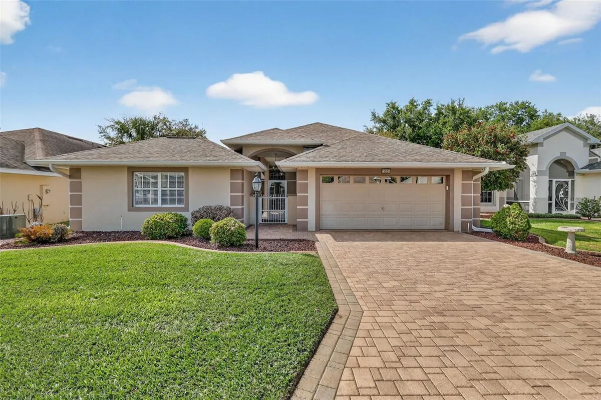 Property Slideshow image 1 of 67 | 21635 stirling pass, Leesburg, FL, 34748
