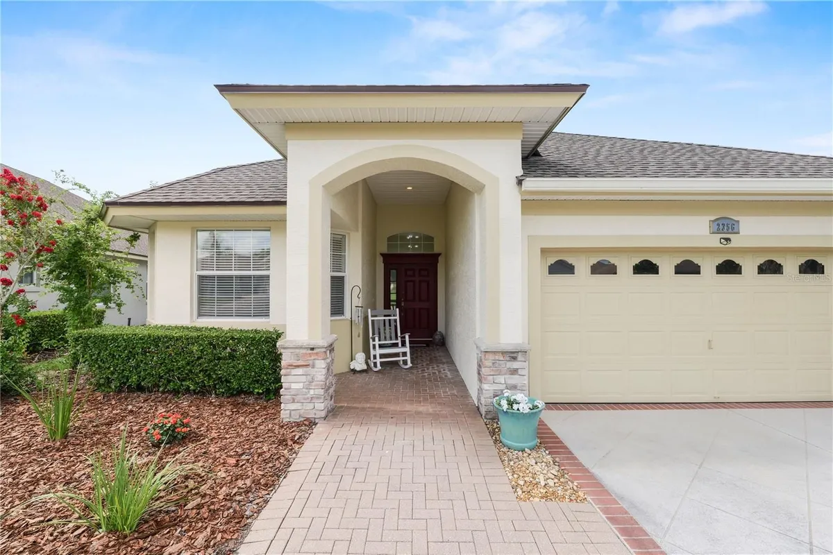 Property Slideshow image 1 of 39 | 2356 lake james way, Lakeland, FL, 33810