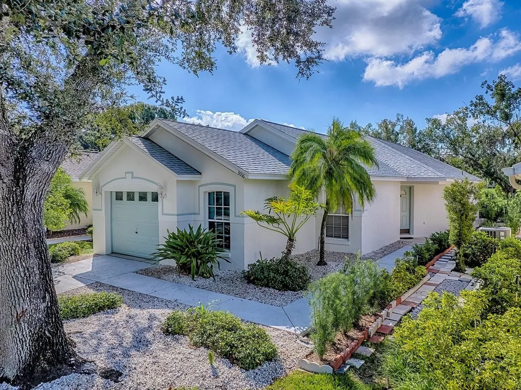Property Slideshow image 1 of 71 | 3016 andover ct, Mount Dora, FL, 32757