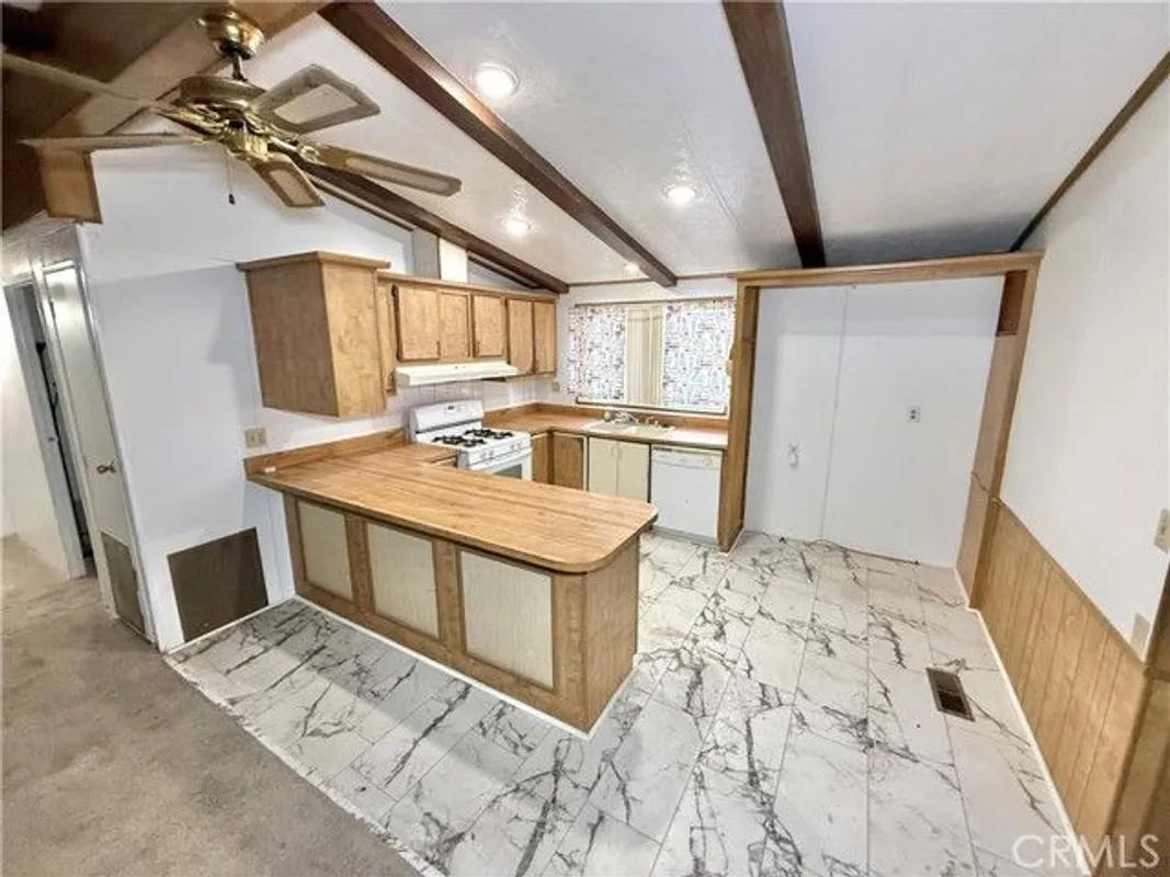 Property Slideshow image 1 of 24 | 3800 w wilson, Banning, CA, 92220