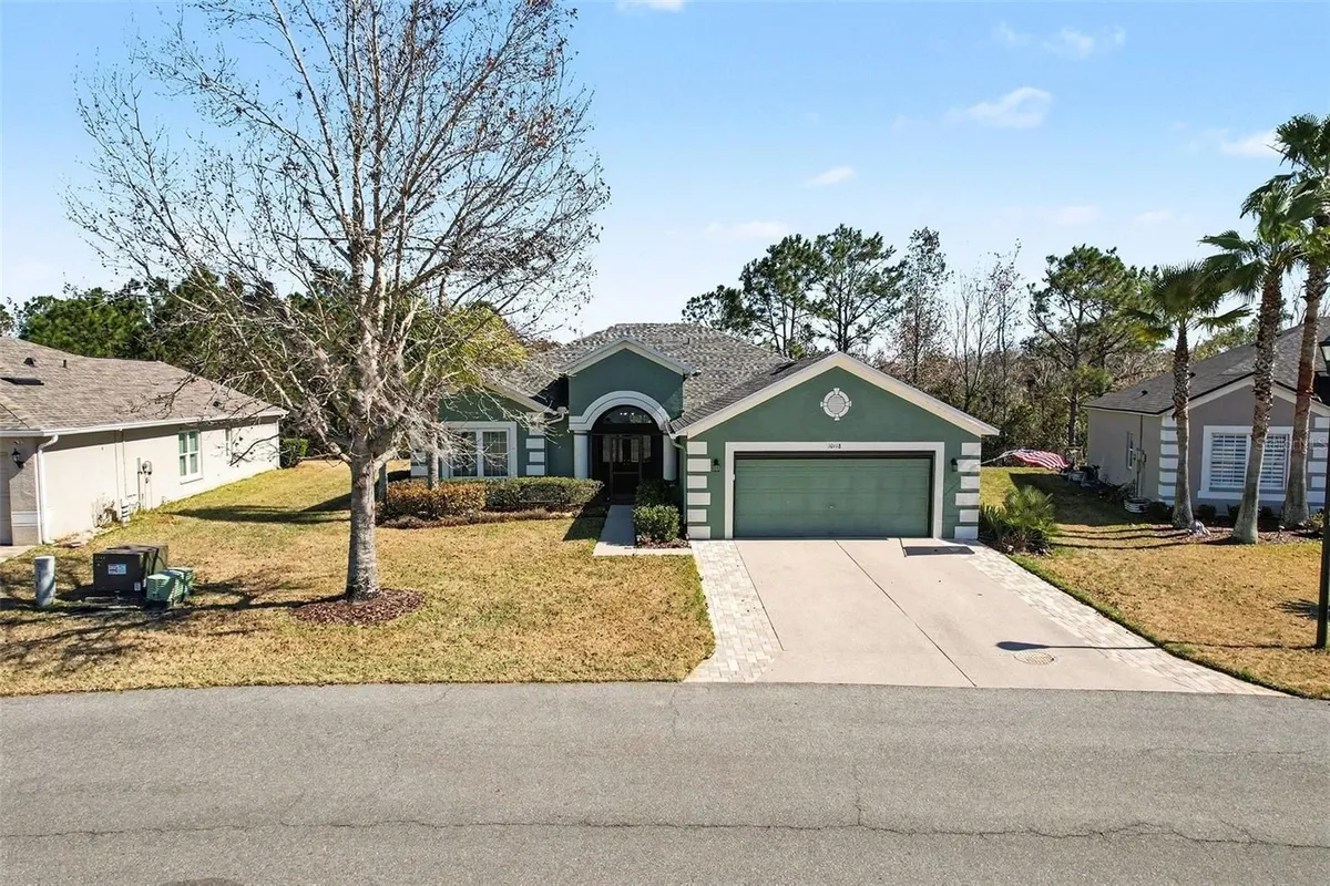 Property Slideshow image 1 of 38 | 10118 cleghorn dr, San Antonio, FL, 33576