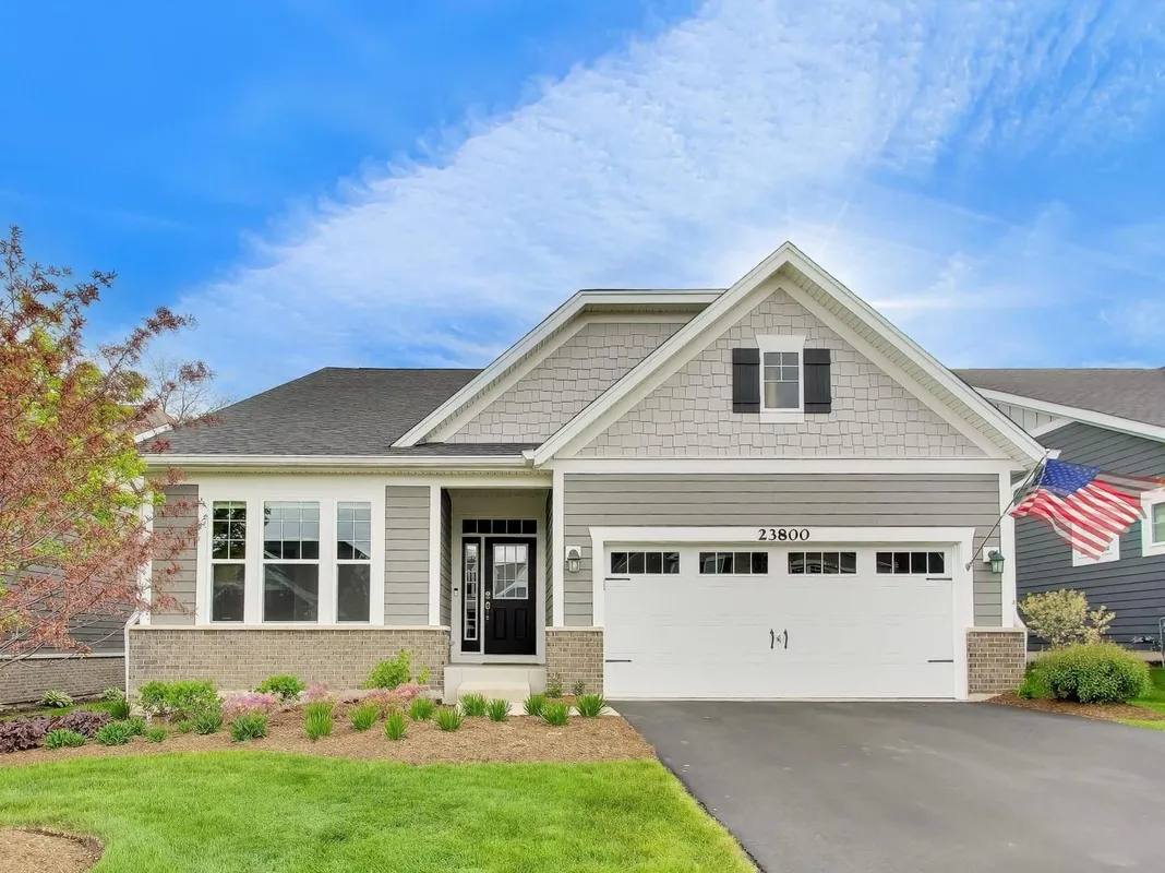 Property Slideshow image 1 of 42 | 23800 n muirfield dr, Kildeer, IL, 60047
