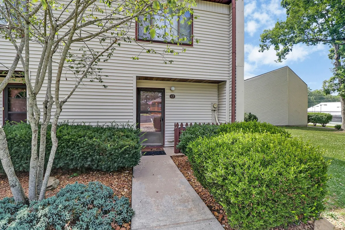 Property Slideshow image 1 of 32 | 12 wilshire heights dr, Crossville, TN, 38558