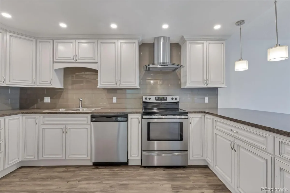 Property Slideshow image 1 of 45 | 14102 e linvale pl apt 403, Aurora, CO, 80014