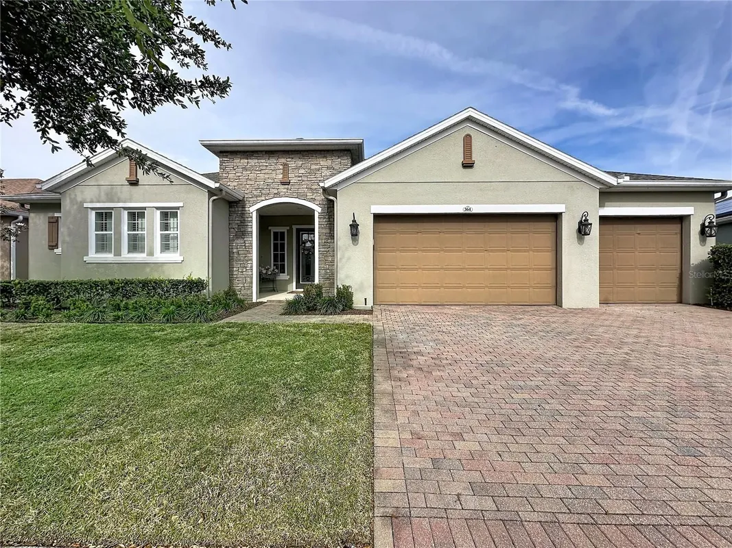 Property Slideshow image 1 of 98 | 364 salt marsh ln, Groveland, FL, 34736