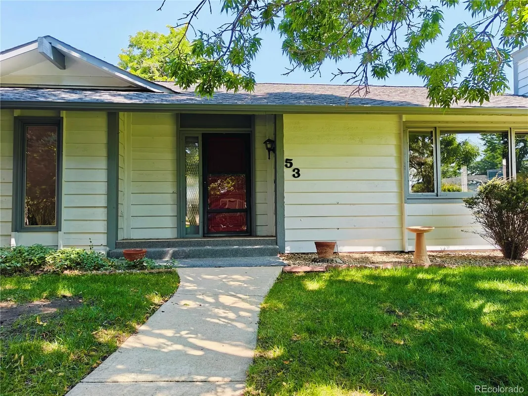 Property Slideshow image 1 of 32 | 53 douglas dr, Broomfield, CO, 80020