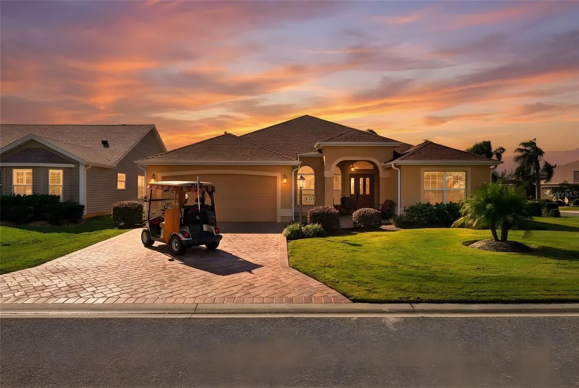 Property Slideshow image 1 of 30 | 701 cordova cir, The Villages, FL, 32162