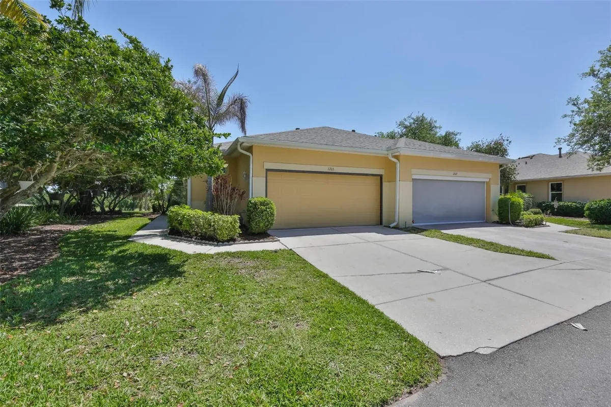 Property Slideshow image 1 of 43 | 1205 fairway greens dr 58, Sun City Center, FL, 33573