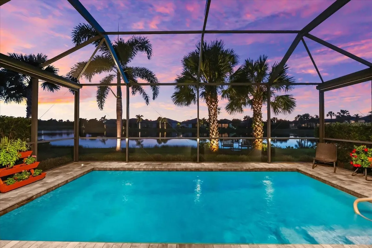 Property Slideshow image 1 of 98 | 7612 kirkland cv, Bradenton, FL, 34202