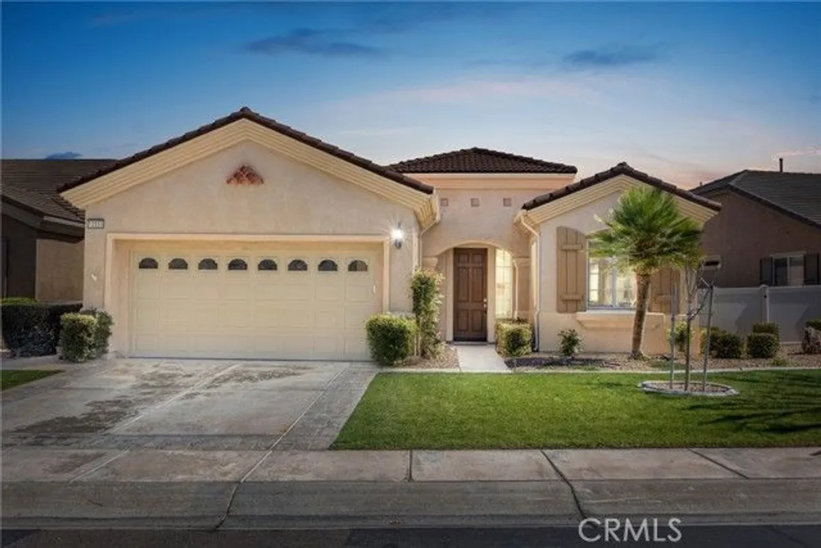 Property Slideshow image 1 of 45 | 10855 katepwa st, Apple Valley, CA, 92308