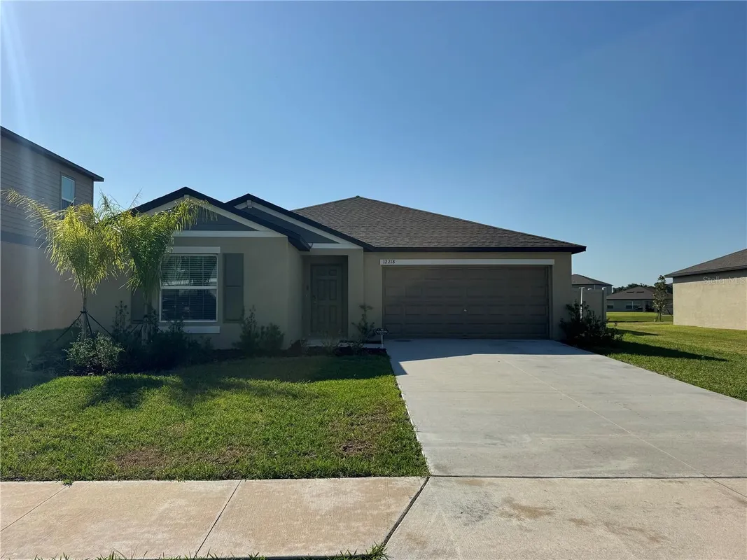 Property Slideshow image 1 of 31 | 12218 radiant gem trl, Parrish, FL, 34219