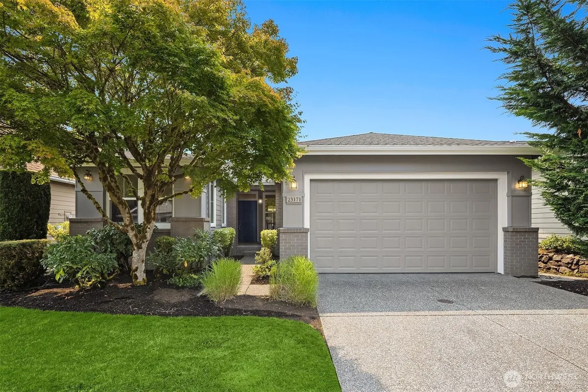 Property Slideshow image 1 of 34 | 23171 ne 128th pl, Redmond, WA, 98053