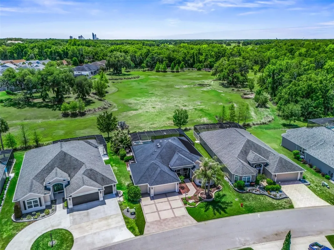Property Slideshow image 1 of 62 | 3218 zipperer way, The Villages, FL, 32163