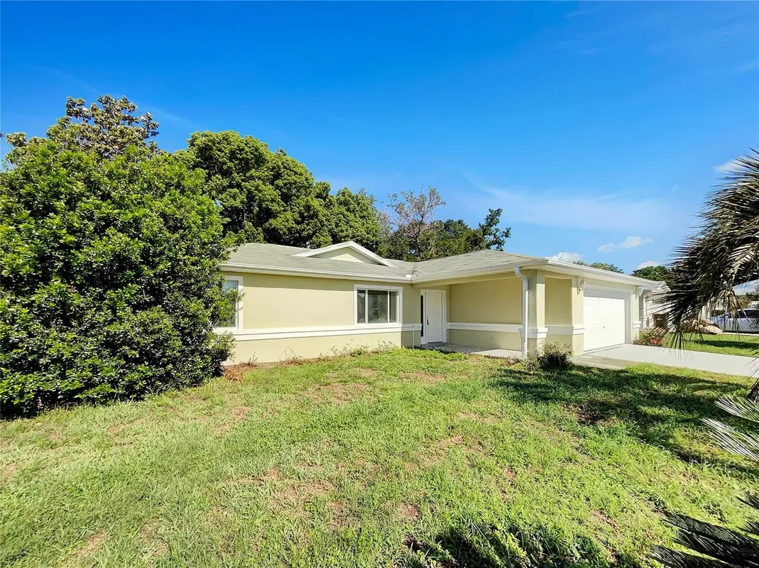 Property Slideshow image 1 of 22 | 10350 sw 62nd terrace rd, Ocala, FL, 34476