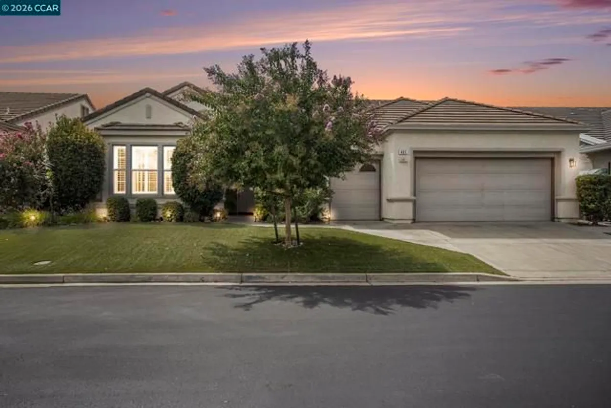 Property Slideshow image 1 of 34 | 451 tayberry ln, Brentwood (Cc), CA, 94513