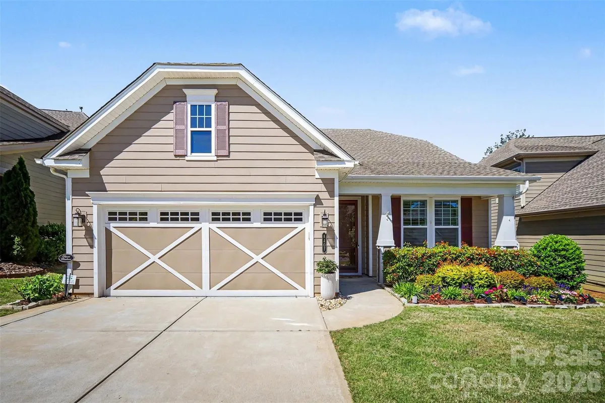 Property Slideshow image 1 of 43 | 8407 festival way, Charlotte, NC, 28215