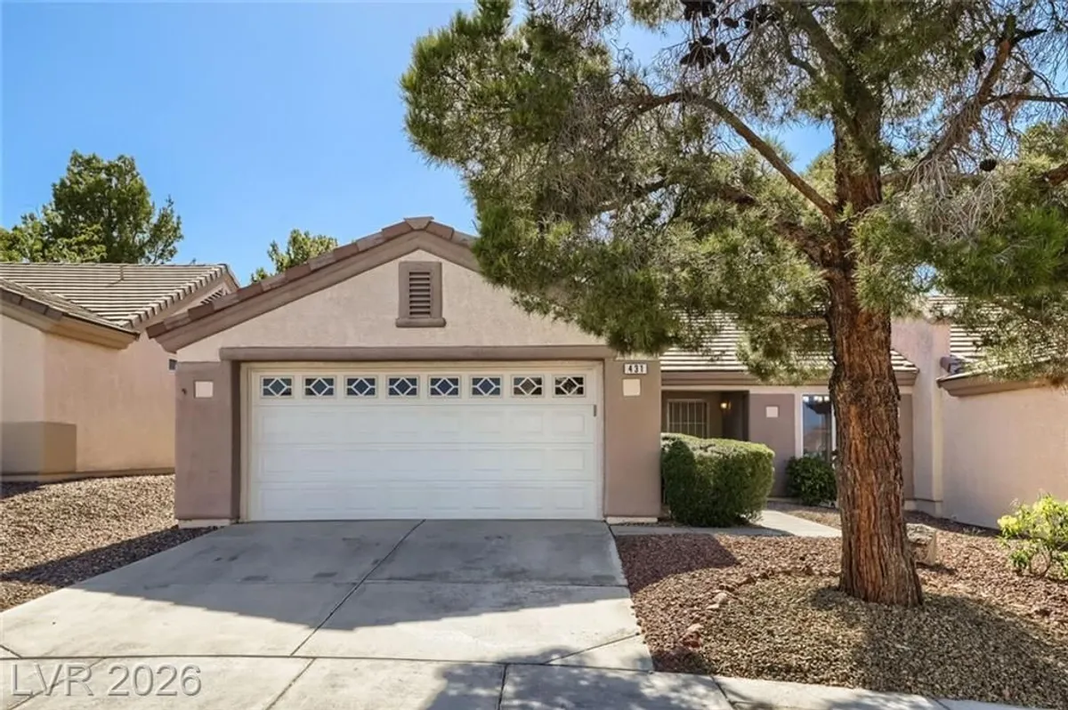 Property Slideshow image 1 of 32 | 431 golden state st, Henderson, NV, 89012
