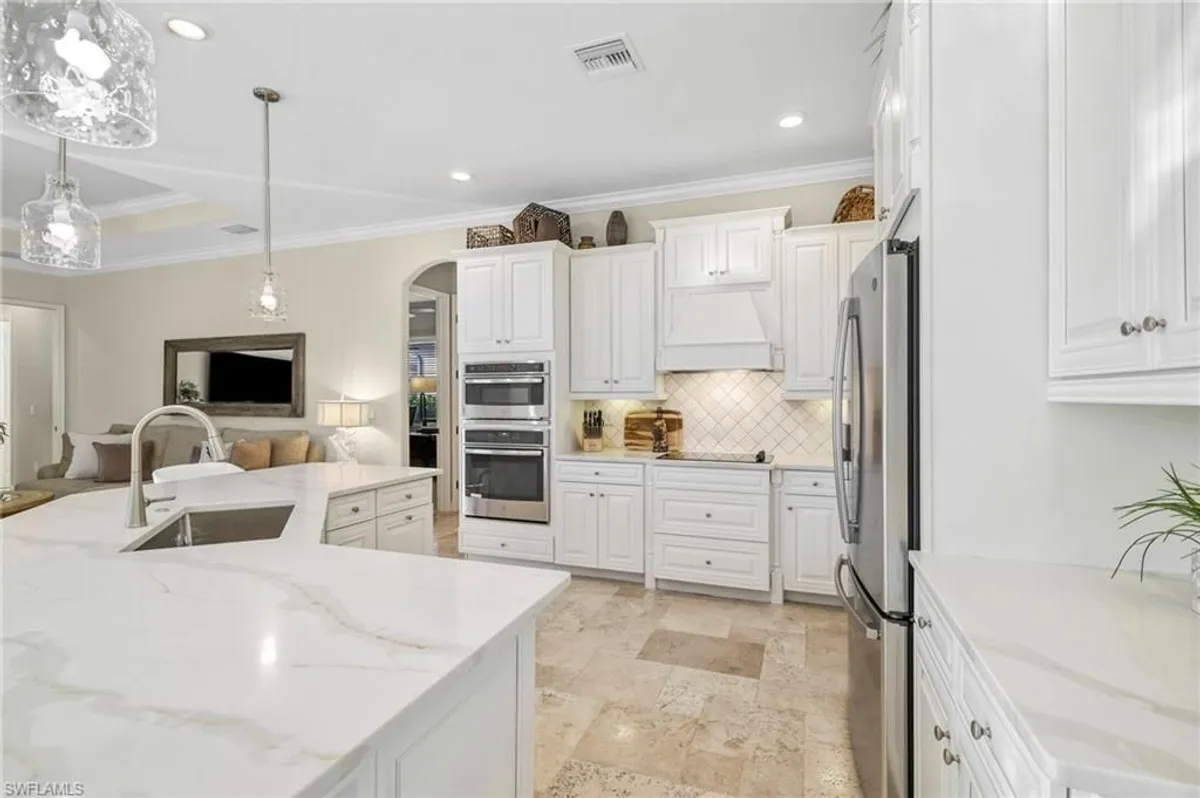 Property Slideshow image 1 of 48 | 28730 cavan ct, Bonita Springs, FL, 34135
