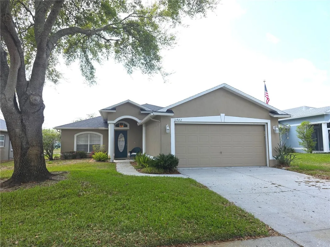 Property Slideshow image 1 of 39 | 11442 turtle dove pl, New Port Richey, FL, 34654