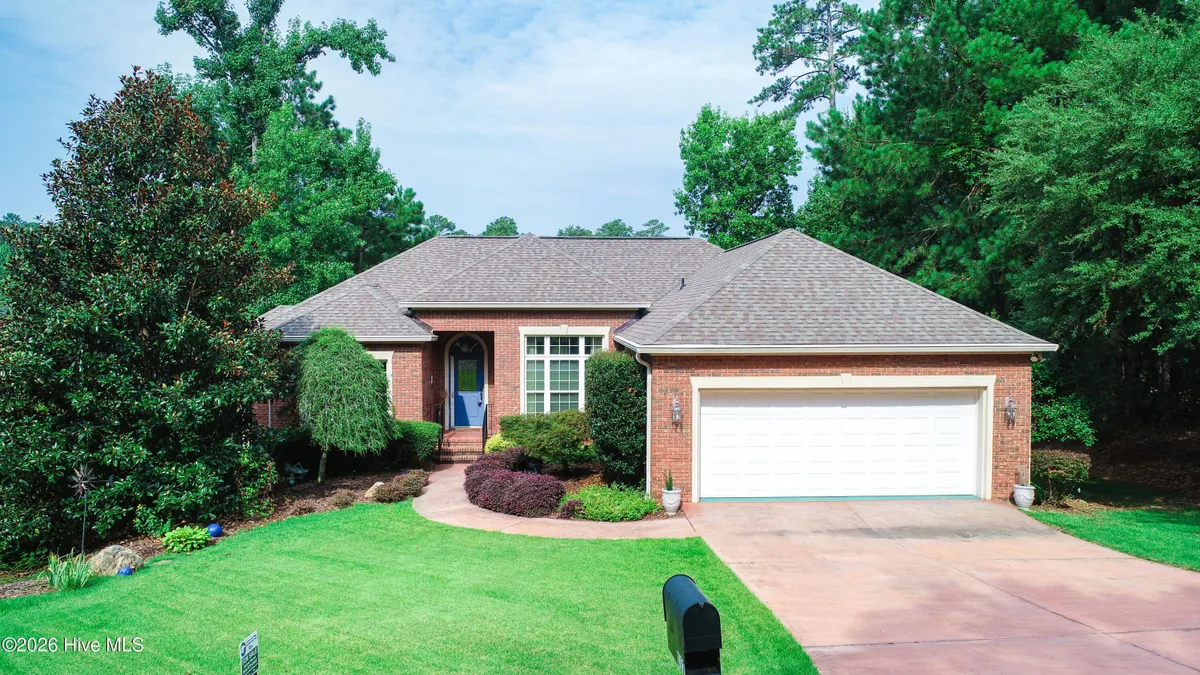 Property Slideshow image 1 of 56 | 117 kershaw ln, Mccormick, SC, 29835