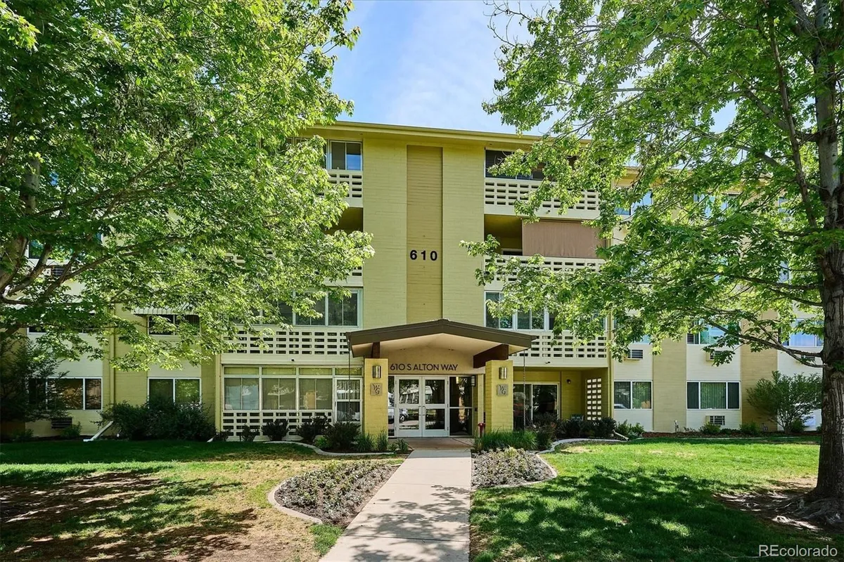 Property Slideshow image 1 of 27 | 610 s alton way 11a, Denver, CO, 80247