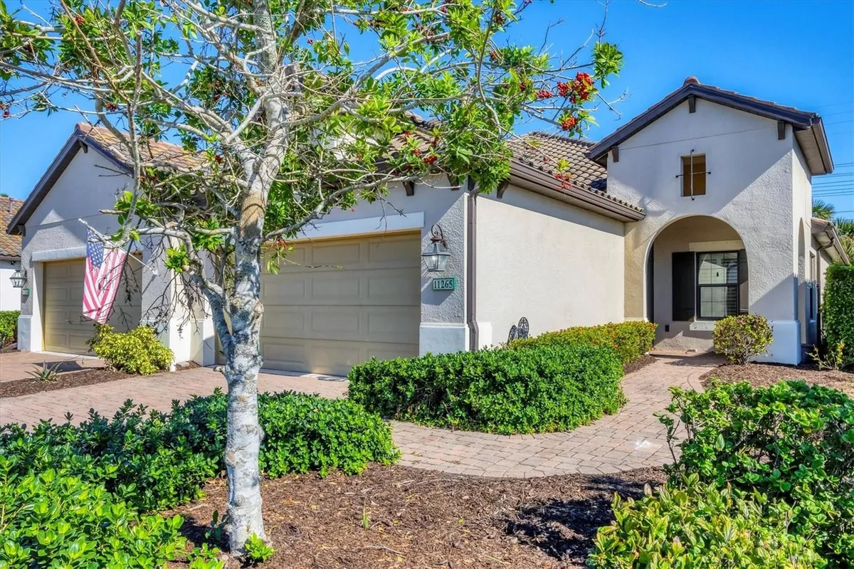 Property Slideshow image 1 of 69 | 11265 mcdermott ct, Englewood, FL, 34223