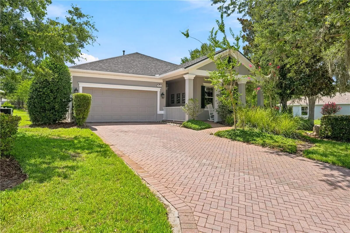 Property Slideshow image 1 of 44 | 5421 cappleman loop, Brooksville, FL, 34601