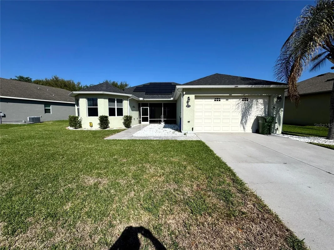 Property Slideshow image 1 of 50 | 26712 augusta springs cir, Leesburg, FL, 34748
