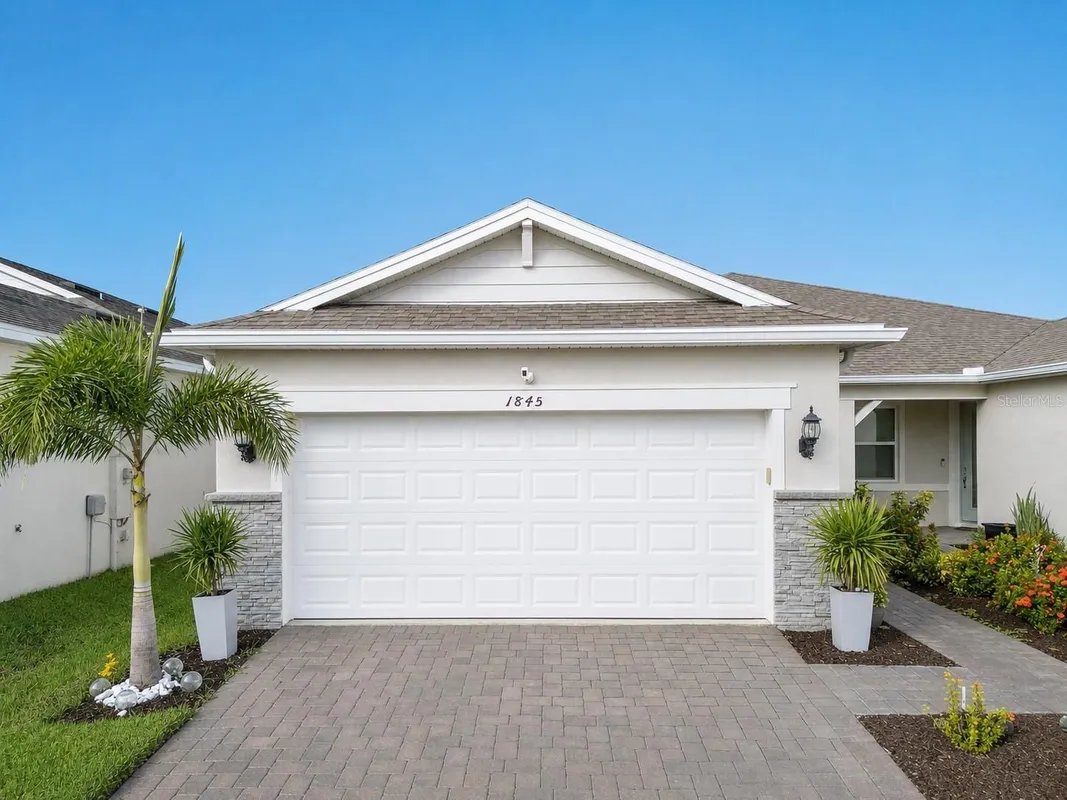 Property Slideshow image 1 of 29 | 1845 spring shower cir, Kissimmee, FL, 34744