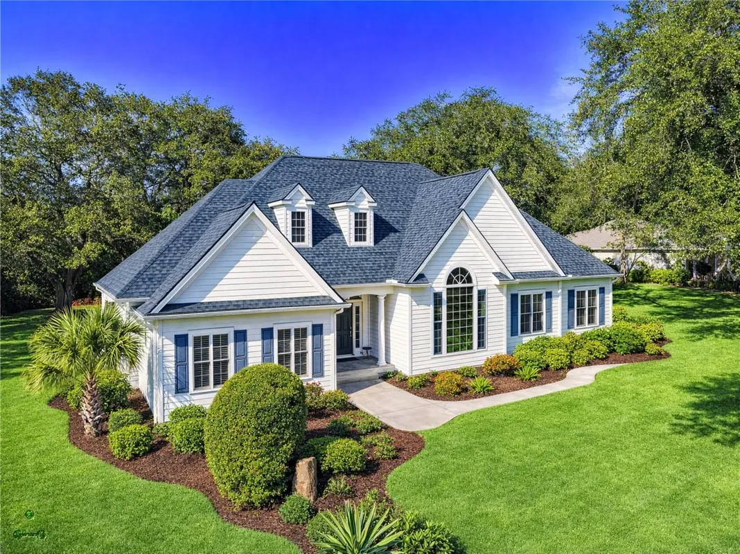 Property Slideshow image 1 of 44 | 2903 larranaga dr, The Villages, FL, 32162