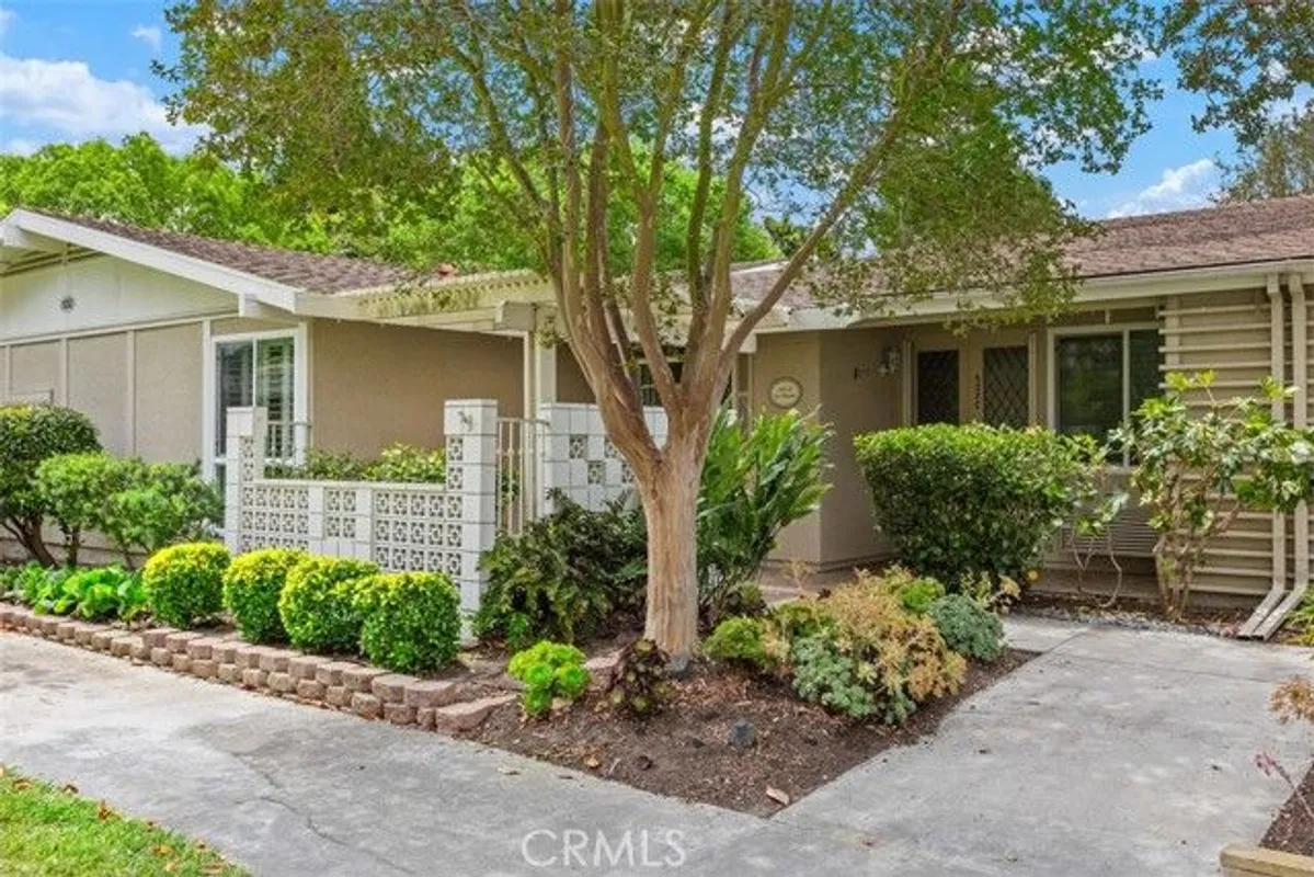 Property Slideshow image 1 of 41 | 532 via estrada c, Laguna Woods, CA, 92637