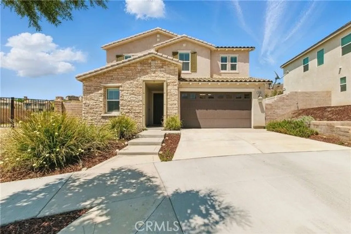 Property Slideshow image 1 of 39 | 24583 acadia dr, Corona, CA, 92883