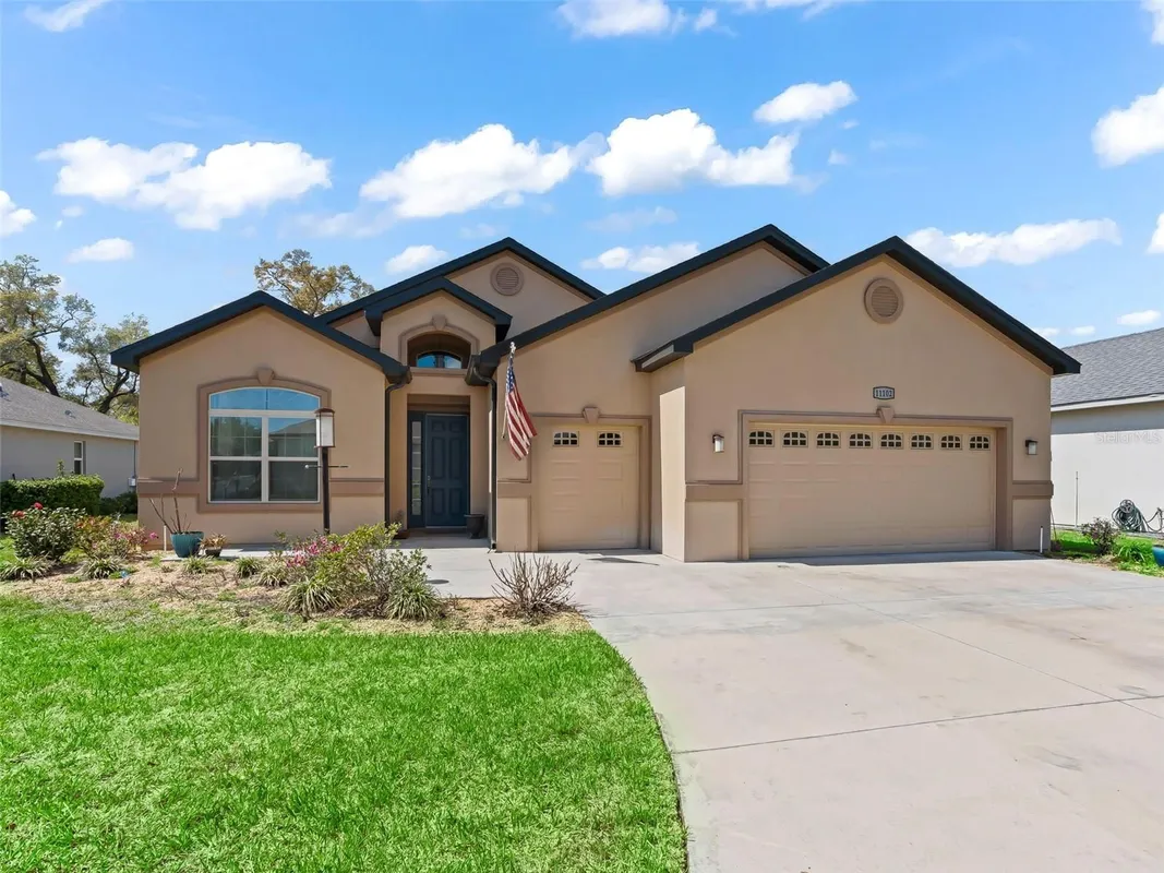 Property Slideshow image 1 of 38 | 11102 se 168th loop, Summerfield, FL, 34491