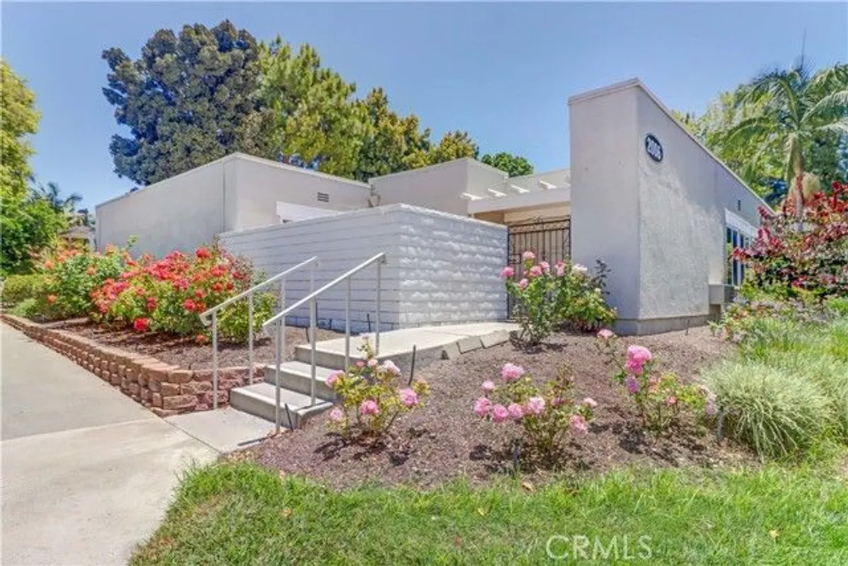 Property Slideshow image 1 of 52 | 2006 via mariposa b, Laguna Woods, CA, 92637