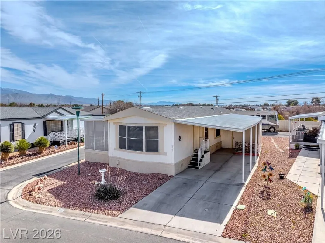 Property Slideshow image 1 of 39 | 251 montecito dr, Pahrump, NV, 89048