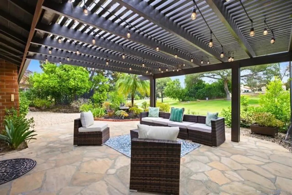 Property Slideshow image 1 of 27 | 12977 camino emparrado, San Diego, CA, 92128