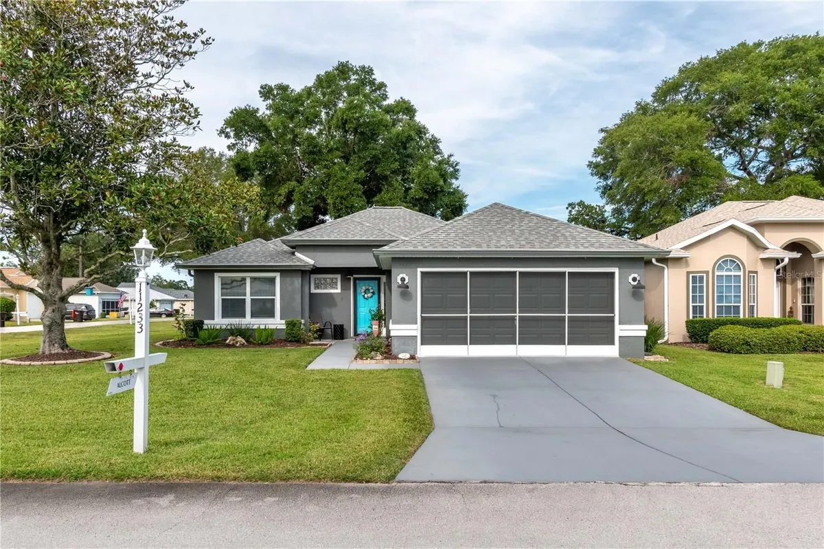 Property Slideshow image 1 of 44 | 11233 sw 73rd cir, Ocala, FL, 34476