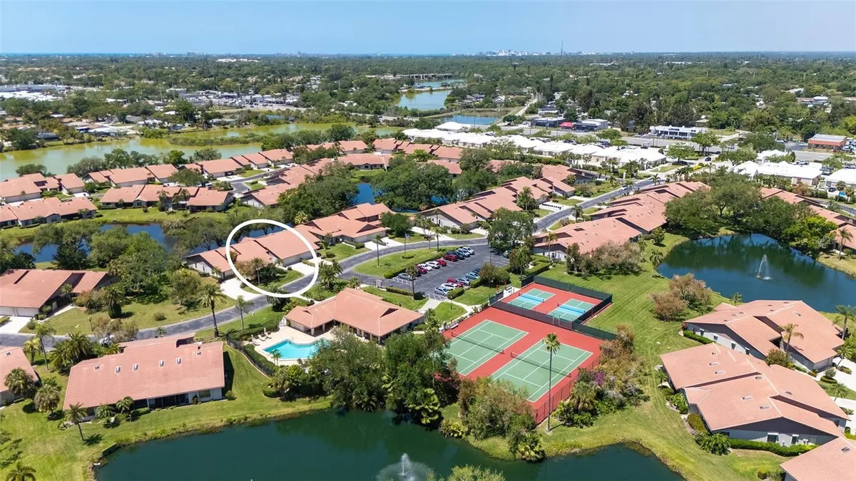 Property Slideshow image 1 of 58 | 6048 wilshire blvd 2, Sarasota, FL, 34238